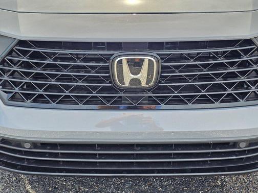 GF 2026 Honda Accord Hybrid Touring