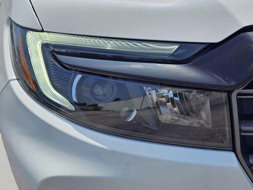 Platinum White Pearl 2026 Honda Ridgeline TrailSport