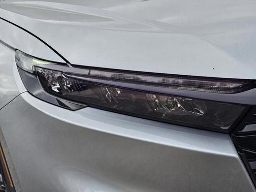 Solar Silver Metallic 2026 Honda CR-V Hybrid Sport-L FWD