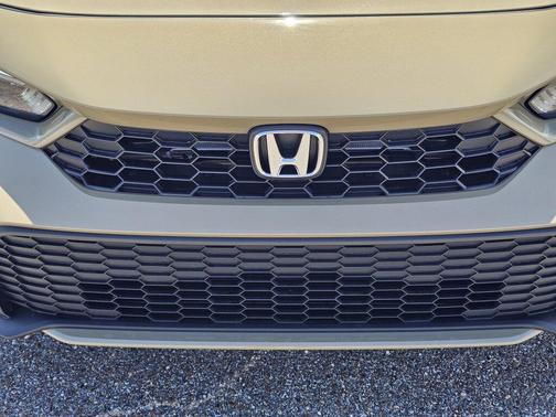 Sand Dune Pearl 2026 Honda Civic Hybrid Sport