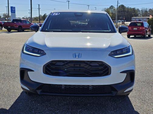 2026 Honda HR-V 2WD Sport