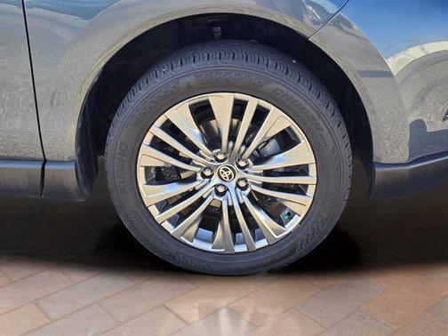 2021 Toyota Venza XLE