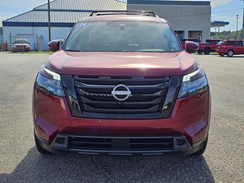 2024 Nissan Pathfinder SV FWD