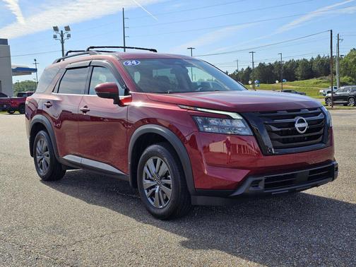 2024 Nissan Pathfinder SV FWD