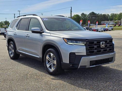 Solar Silver Metallic 2026 Honda Pilot EX-L