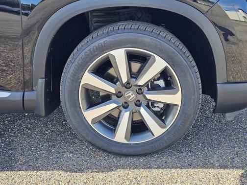 2024 Honda Pilot Touring 8-Passenger