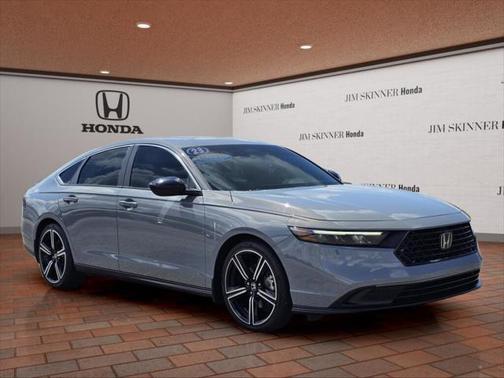 2023 Honda Accord Hybrid Base