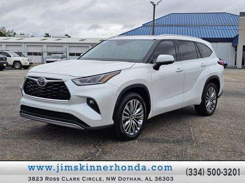 2023 Toyota Highlander Platinum