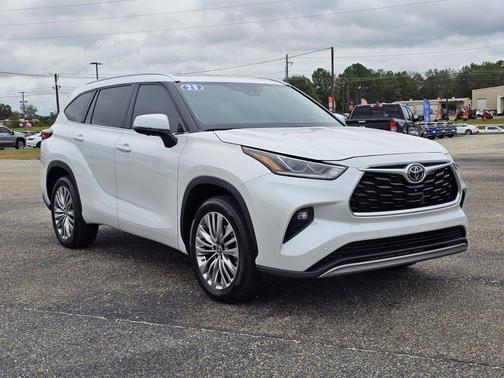 2023 Toyota Highlander Platinum