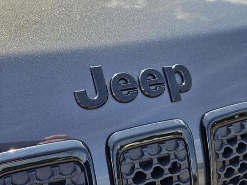 2022 Jeep Cherokee X 4x4