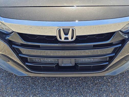 Kona Coffee Metallic 2018 Honda Accord LX