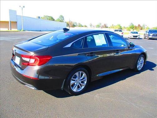 Kona Coffee Metallic 2018 Honda Accord LX
