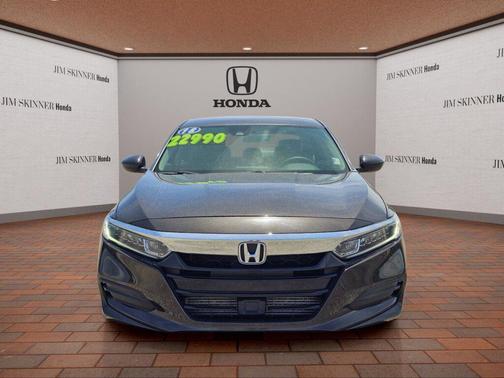 Kona Coffee Metallic 2018 Honda Accord LX