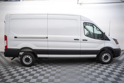 Oxford White 2026 Ford Transit-250 Base