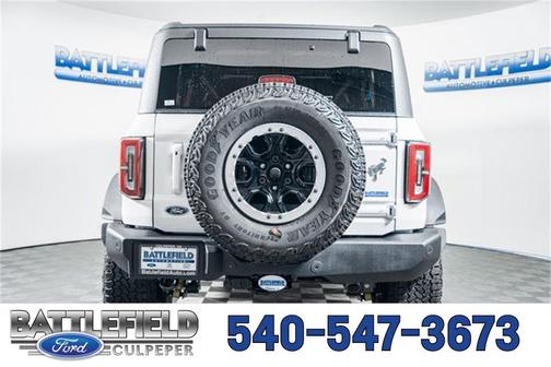 2025 Ford Bronco Outer Banks