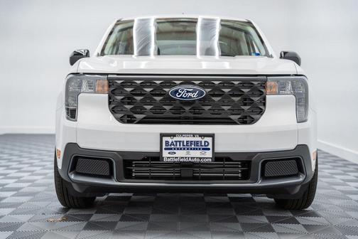 Oxford White 2026 Ford Maverick XLT