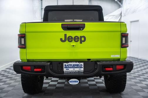 Limited Edition Gecko Clearcoat 2021 Jeep Gladiator Rubicon