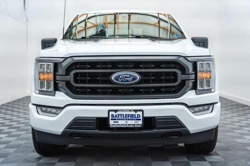 Oxford White 2022 Ford F-150 XLT