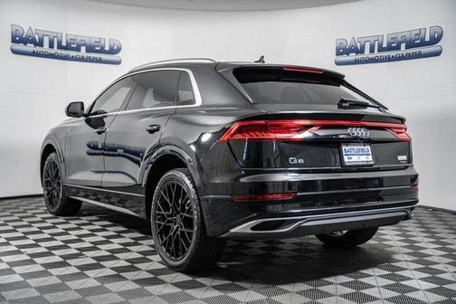 2022 Audi Q8 55 Premium