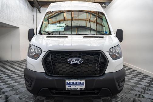 Oxford White 2026 Ford Transit-250 Base