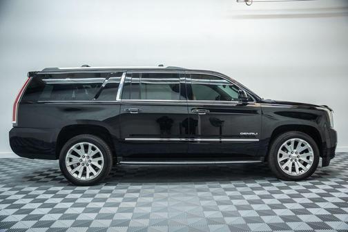 2017 GMC Yukon XL Denali