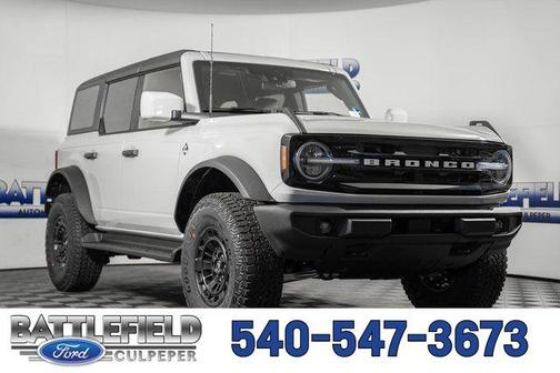 Avalanche Gray 2026 Ford Bronco Outer Banks