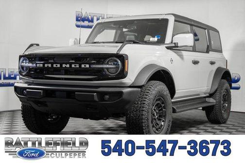 Avalanche Gray 2026 Ford Bronco Outer Banks