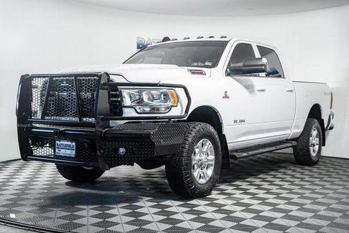 2022 RAM 2500 Big Horn Crew Cab 4x4 6'4' Box