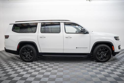 Bright White Clearcoat 2023 Jeep Wagoneer L Series II Carbide 4x4