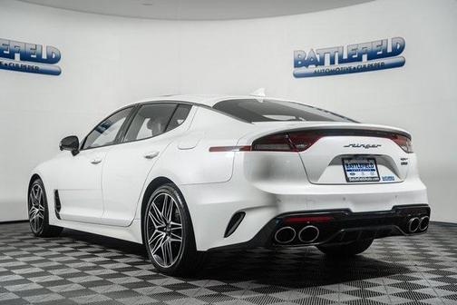 2022 Kia Stinger GT2