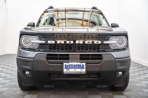 Carbonized Gray Metallic 2026 Ford Bronco Sport Outer Banks