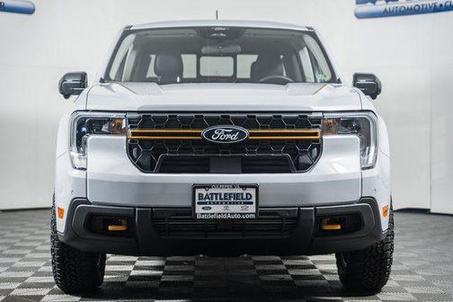 Space White Metallic 2026 Ford Maverick Tremor