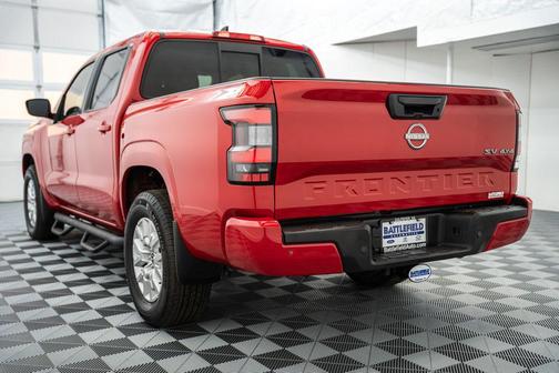 Red Alert 2022 Nissan Frontier SV
