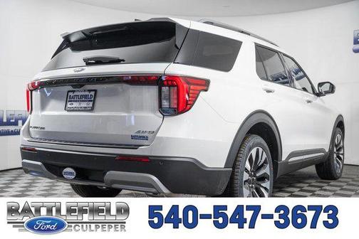 Star White Metallic Tri-Coat 2026 Ford Explorer Platinum