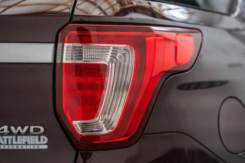Burgundy 2018 Ford Explorer XLT