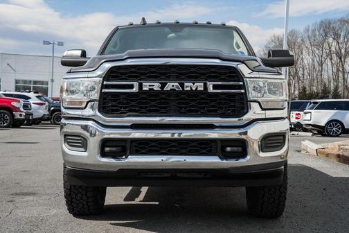 2020 RAM 2500 Tradesman Crew Cab 4x4 6'4' Box