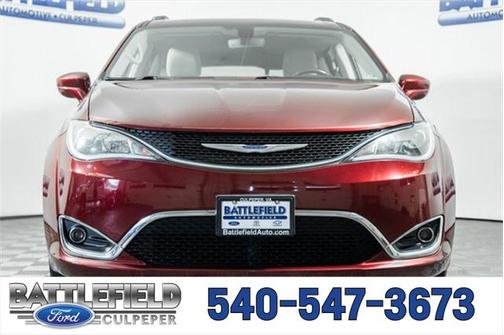 2020 Chrysler Pacifica Touring L