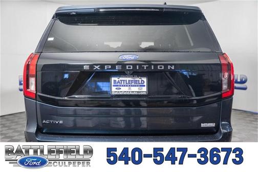 2025 Ford Expedition Active