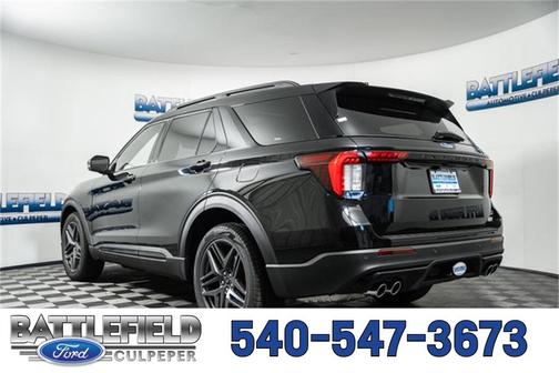 2025 Ford Explorer ST