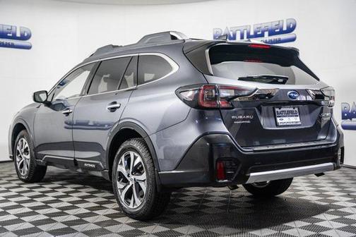 2022 Subaru Outback Touring XT