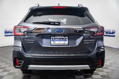 2022 Subaru Outback Touring XT