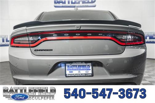 2017 Dodge Charger SXT