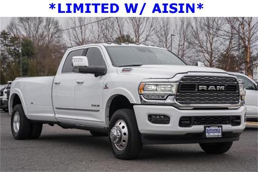 2023 RAM 3500 Limited Crew Cab 4x4 8' Box