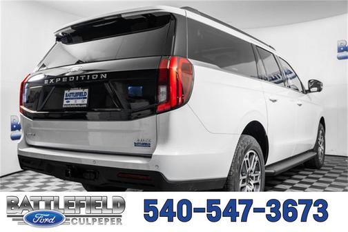 2025 Ford Expedition Max Active 4x4