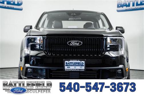 2025 Ford Maverick Lobo Standard