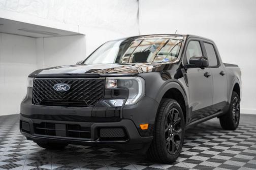 Shadow Black 2026 Ford Maverick Lariat