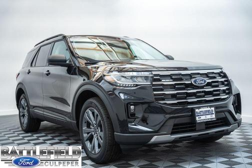 Agate Black Metallic 2026 Ford Explorer Active