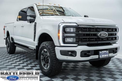 Star White Metallic Tri-Coat 2024 Ford F-250 Lariat