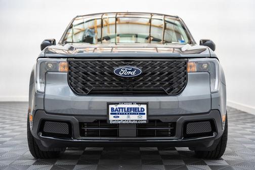 Carbonized Gray Metallic 2026 Ford Maverick Lariat
