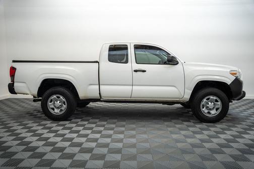 Super White 2018 Toyota Tacoma SR